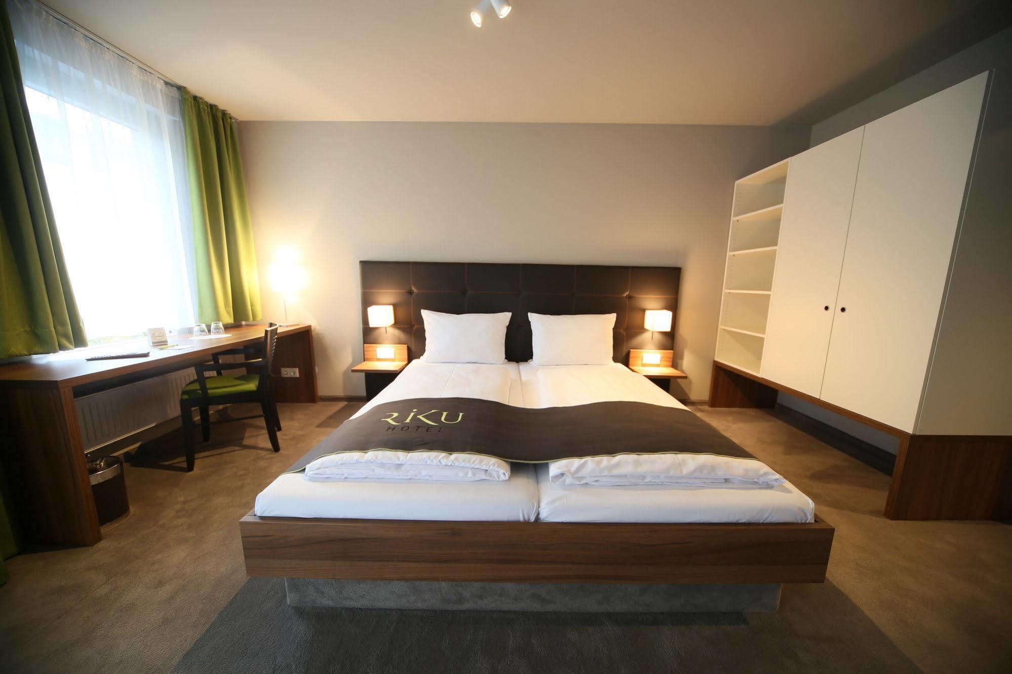 Riku Hotel Neu-Ulm Kültér fotó