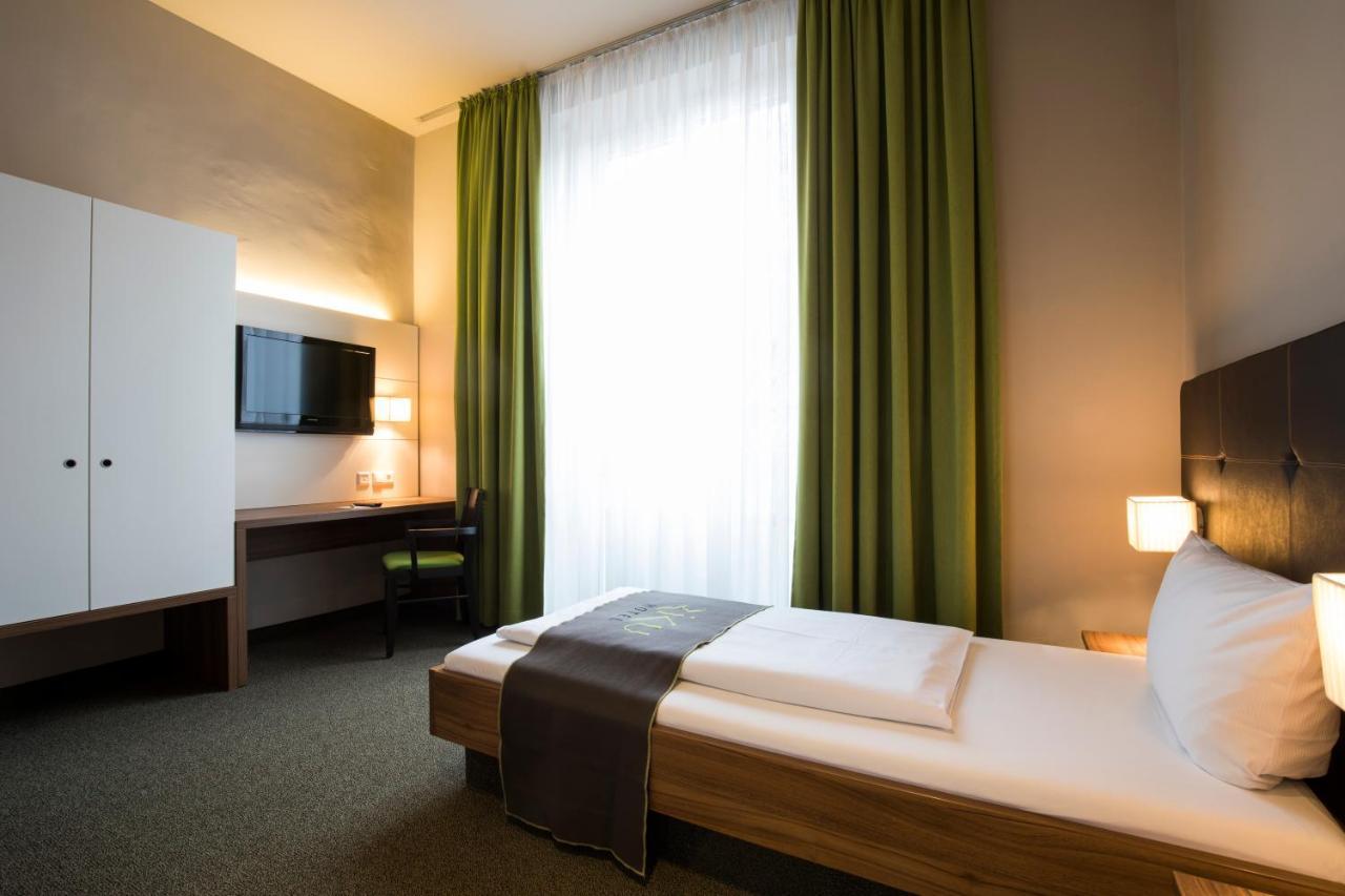 Riku Hotel Neu-Ulm Kültér fotó