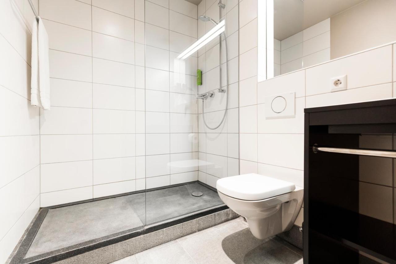 Riku Hotel Neu-Ulm Kültér fotó